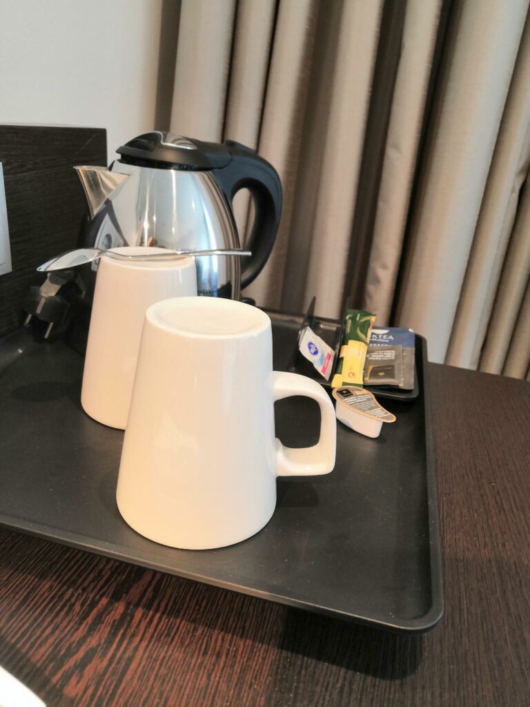 electric kettle